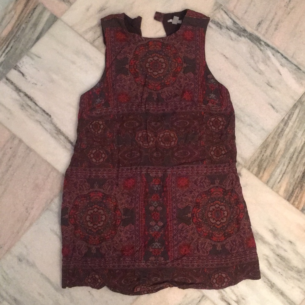 Red/maroon patterned dress